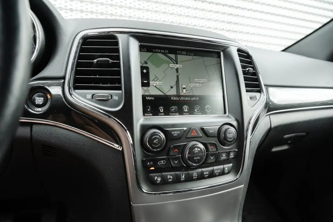 JEEP GRAND CHEROKEE