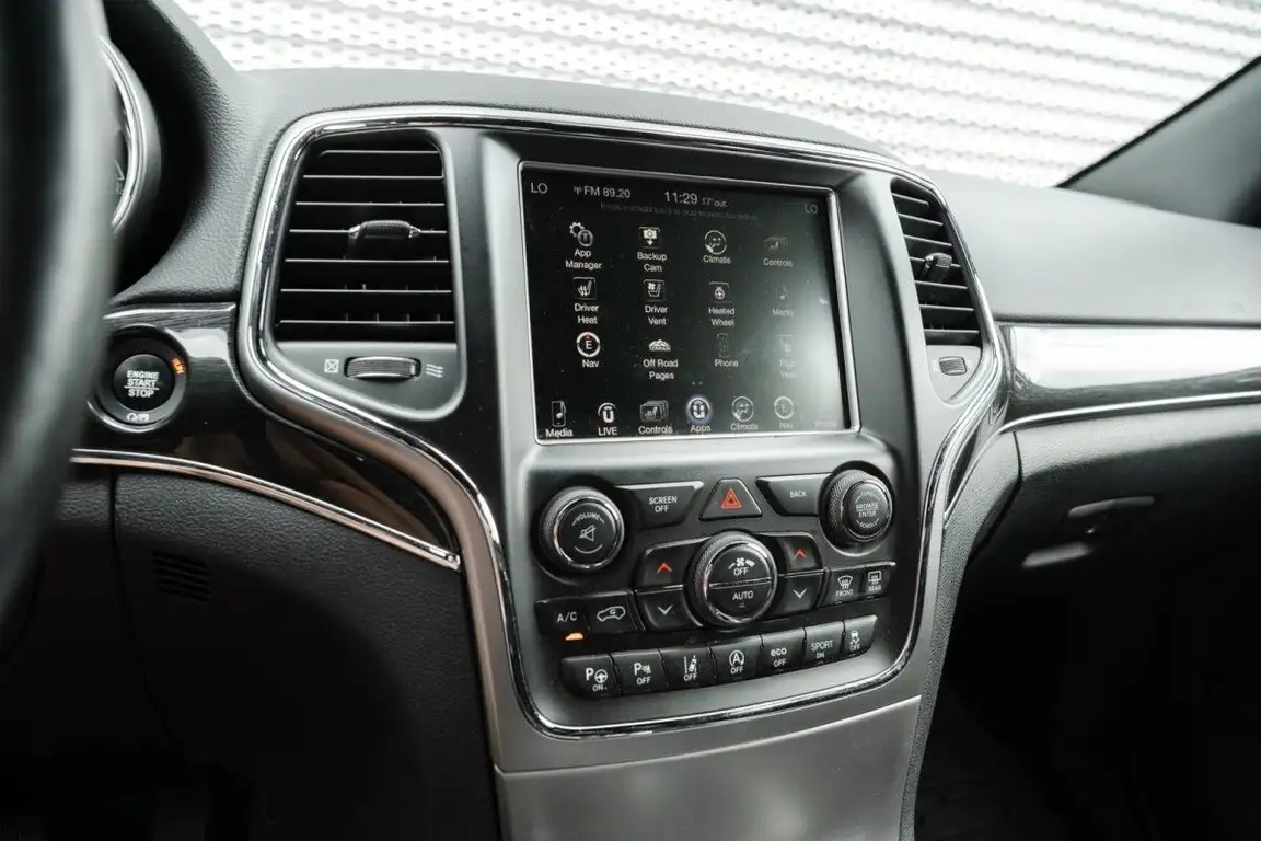 JEEP GRAND CHEROKEE
