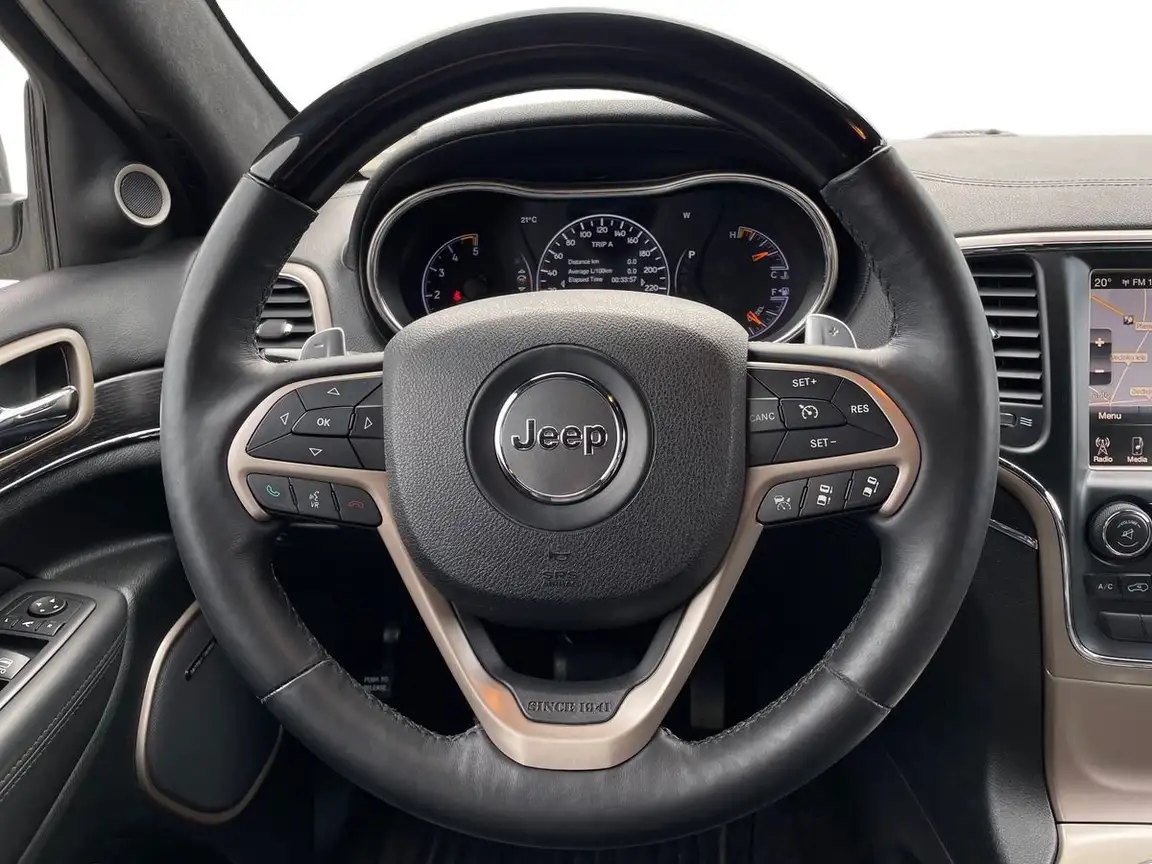 JEEP GRAND CHEROKEE