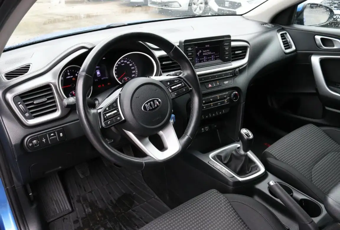 KIA CEED