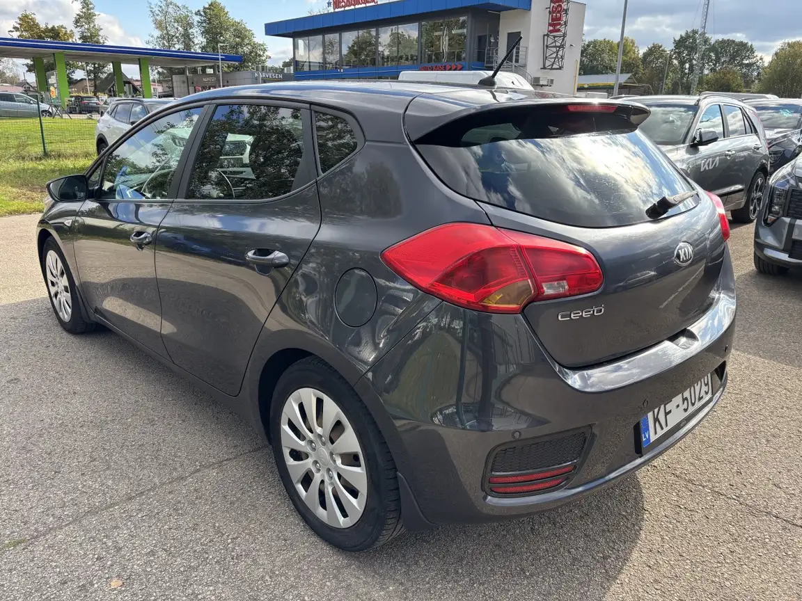 KIA CEED