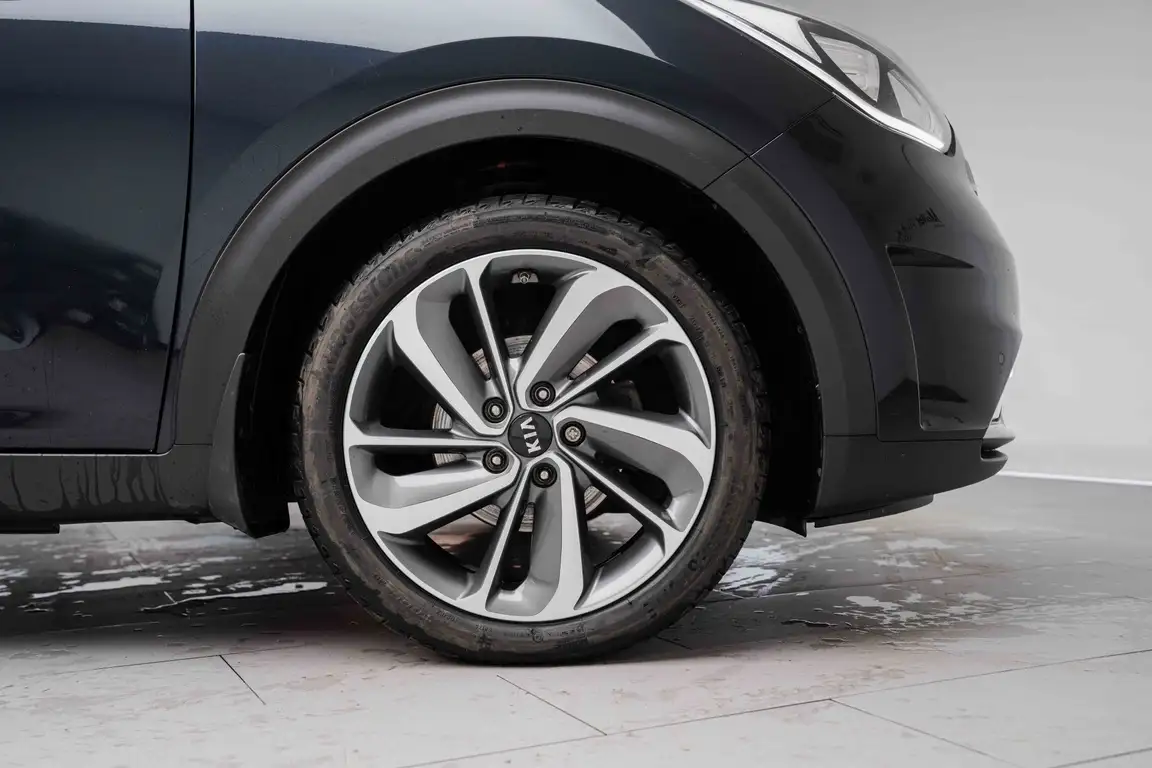 KIA NIRO