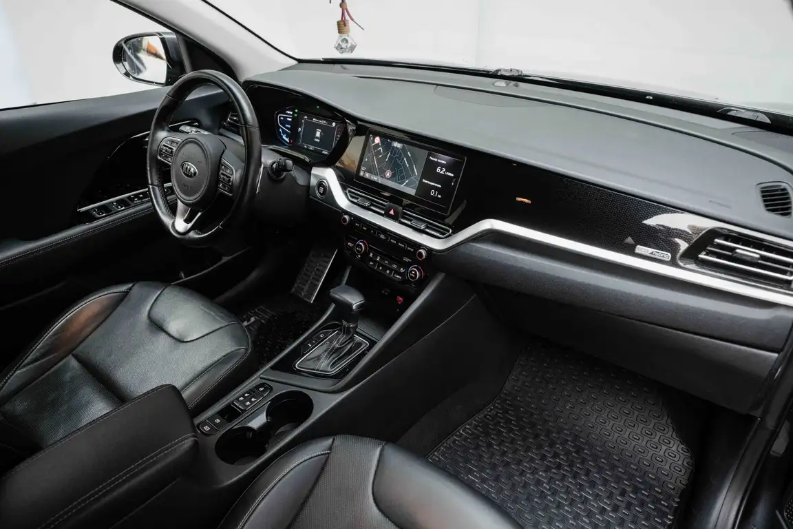 KIA NIRO