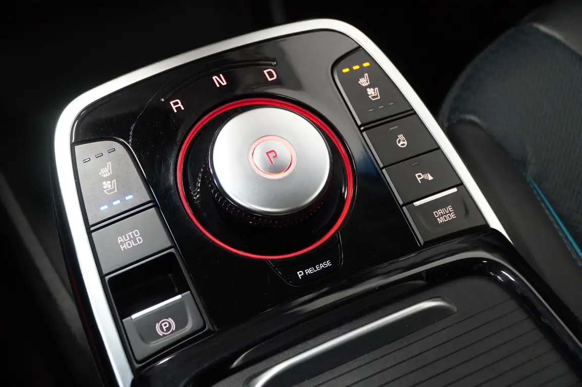 KIA NIRO