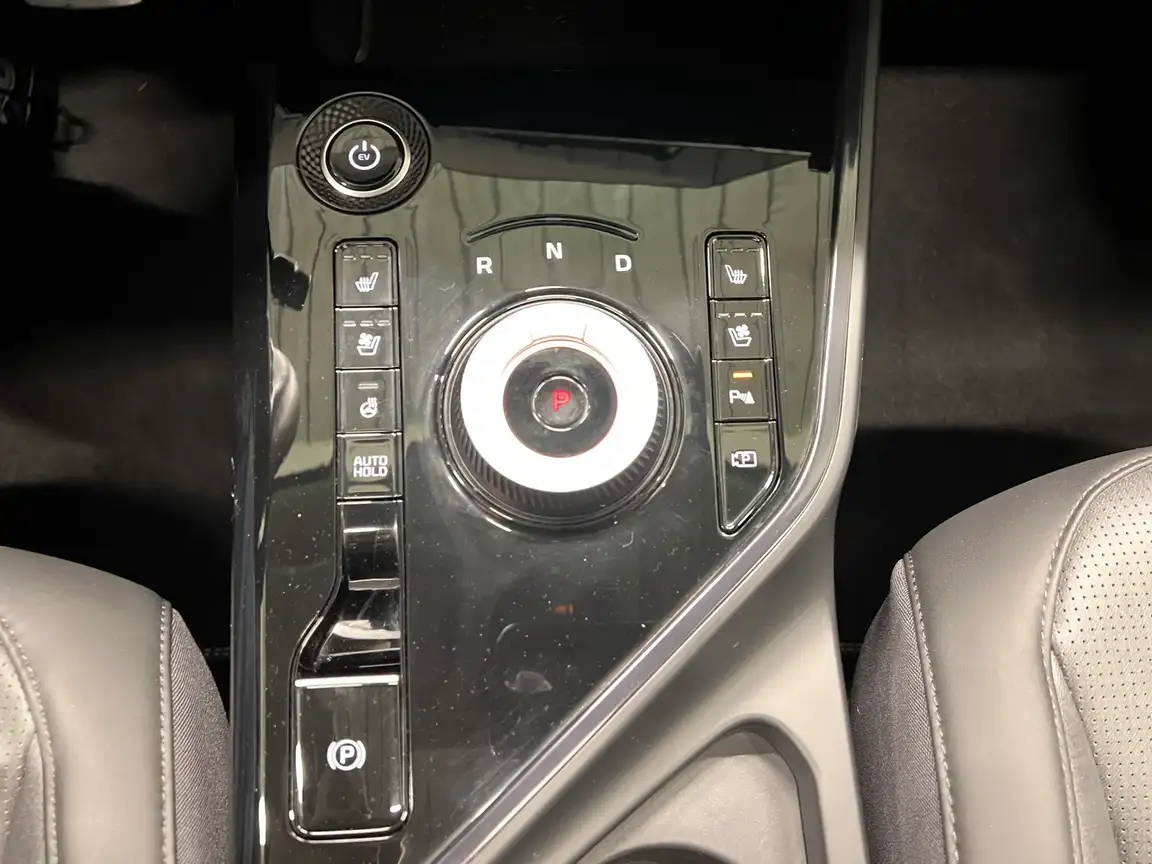 KIA NIRO