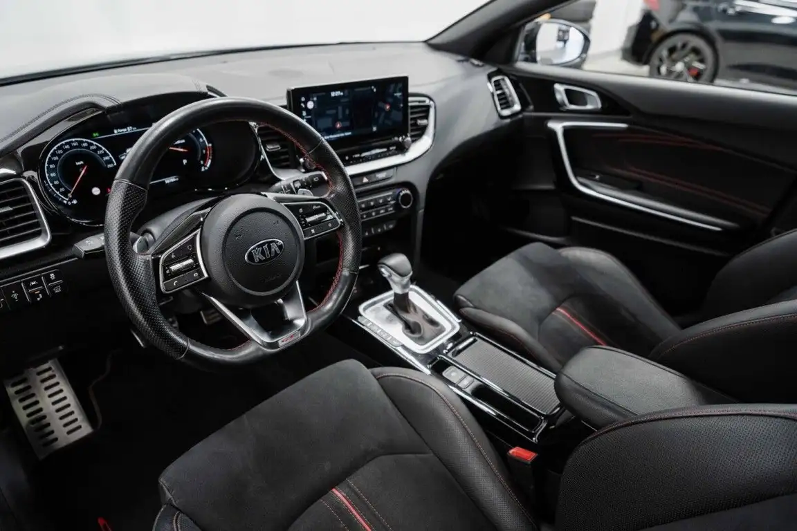KIA PROCEED