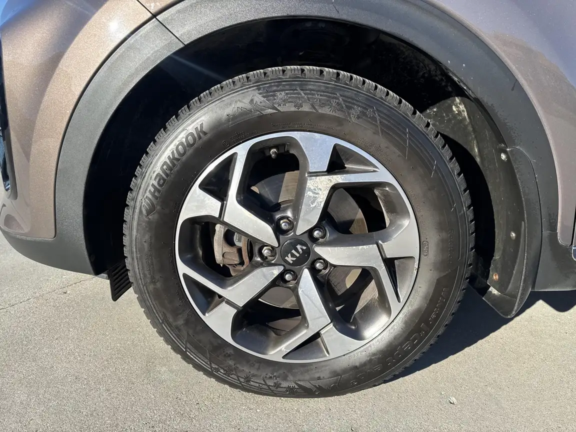 KIA SPORTAGE