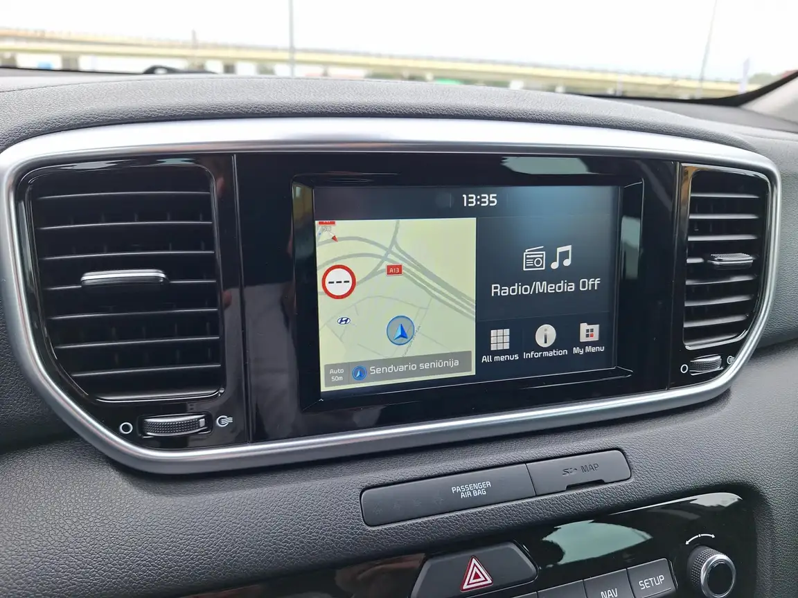 KIA SPORTAGE