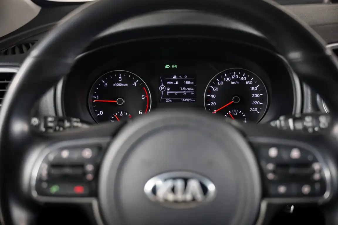 KIA SPORTAGE