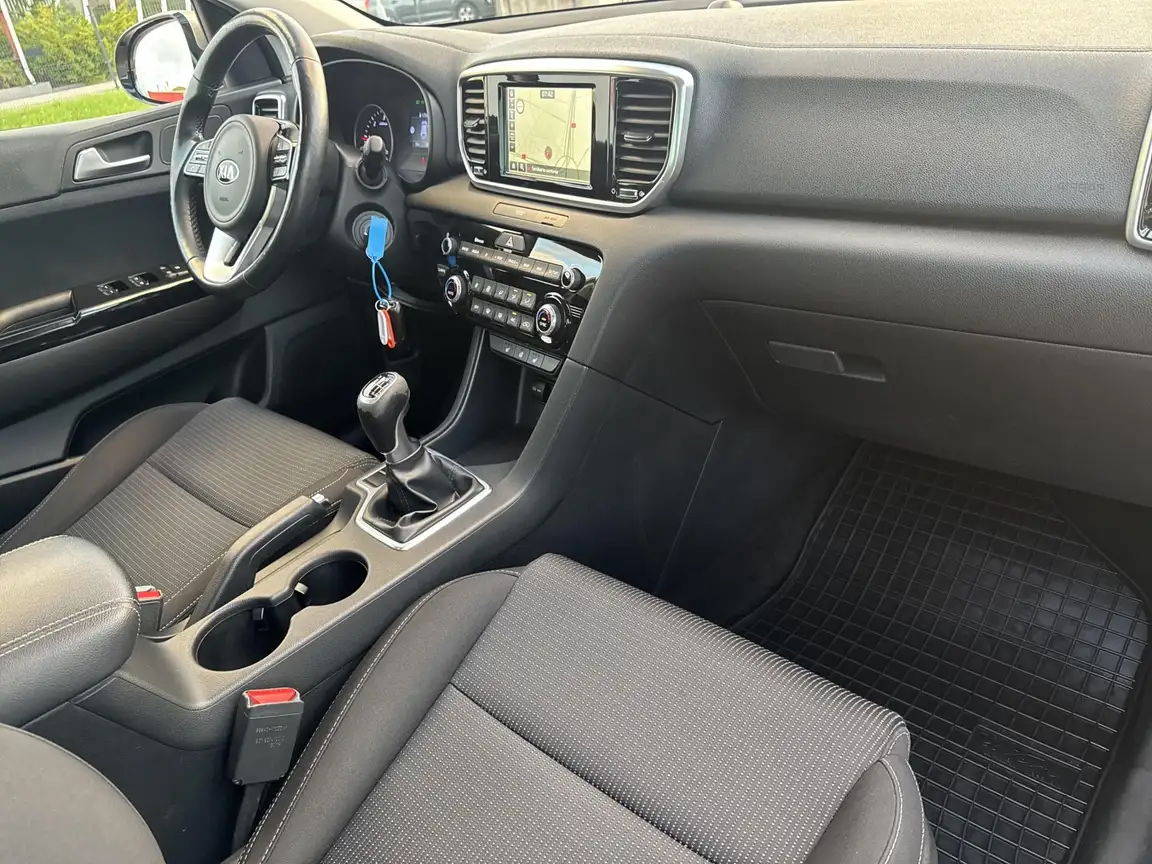 KIA SPORTAGE