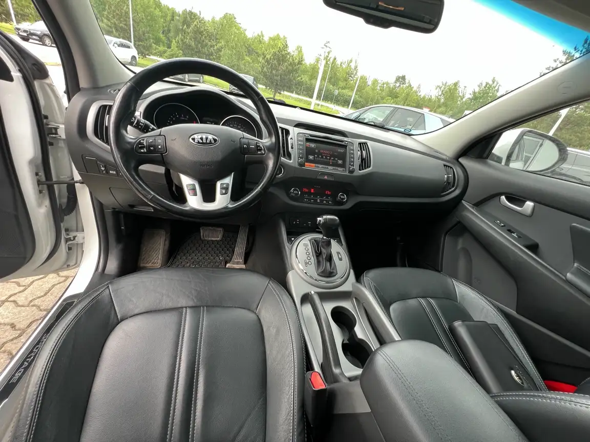KIA SPORTAGE