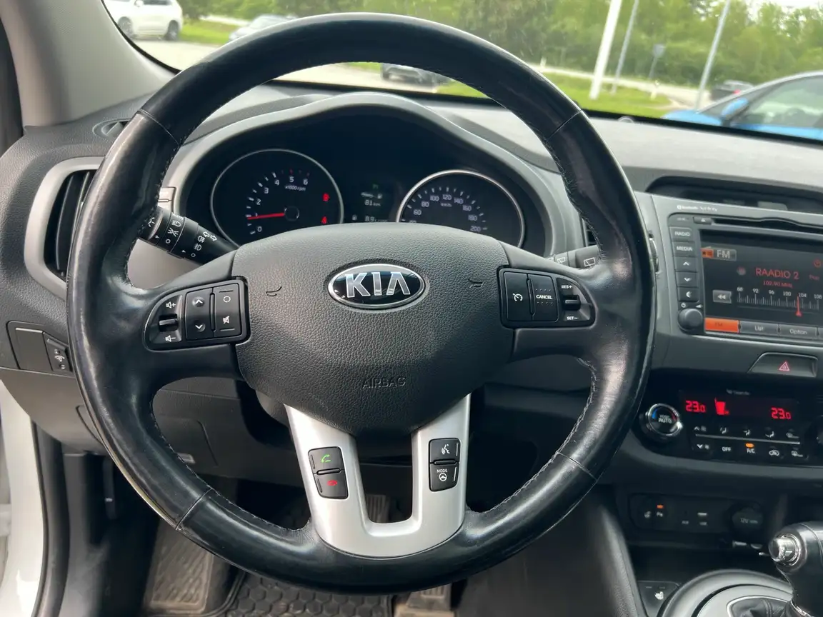 KIA SPORTAGE
