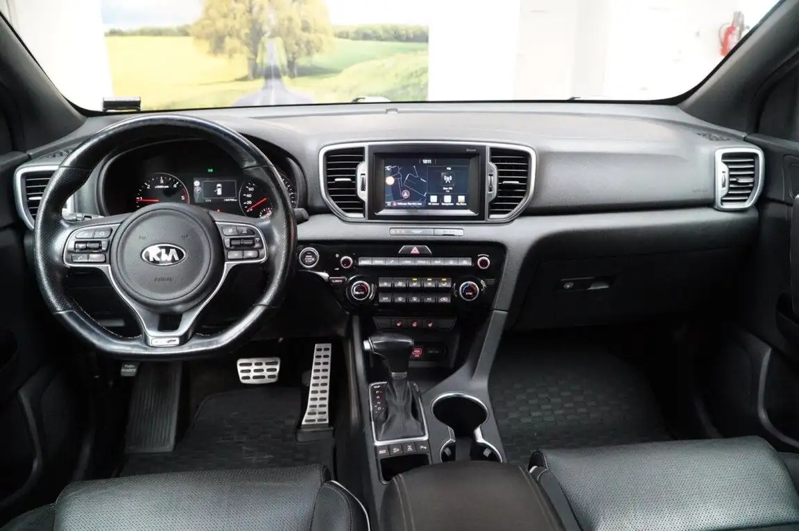 KIA SPORTAGE