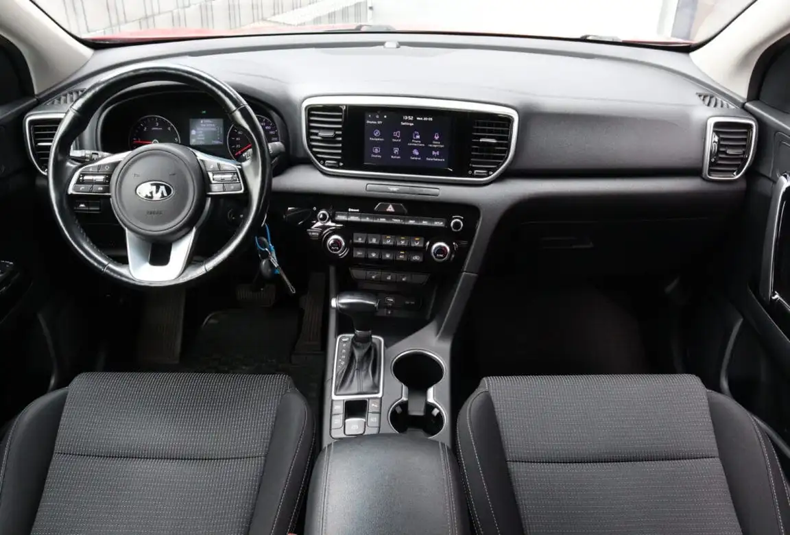 KIA SPORTAGE