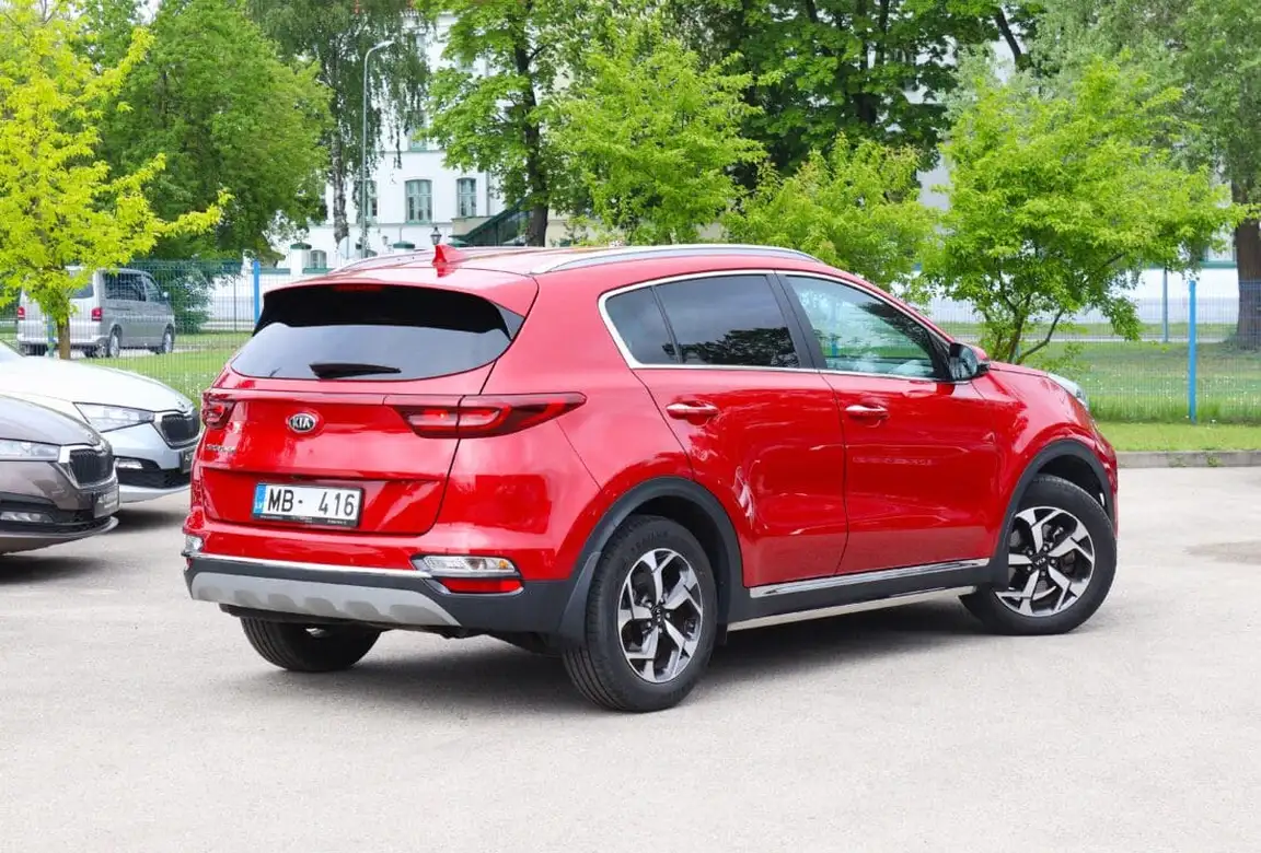 KIA SPORTAGE