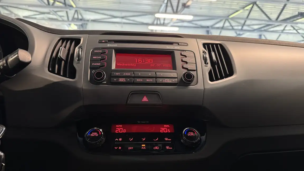 KIA SPORTAGE