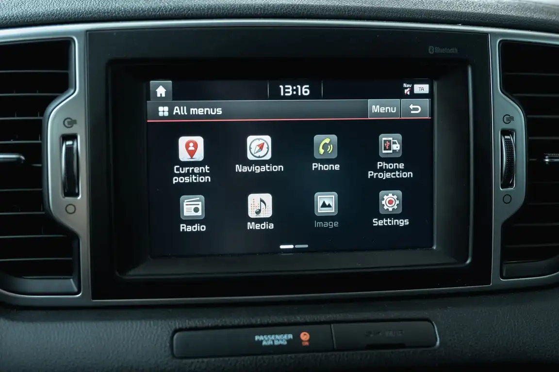 KIA SPORTAGE