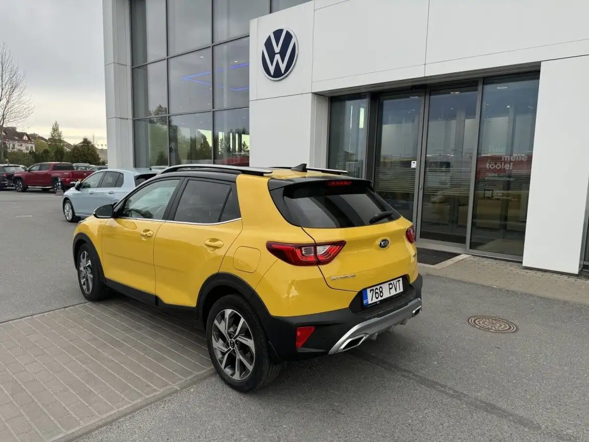 KIA STONIC