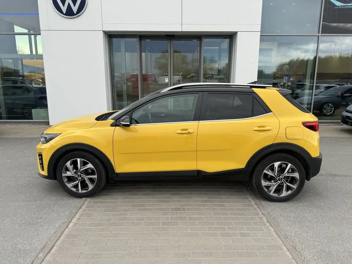 KIA STONIC