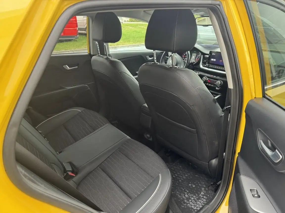 KIA STONIC