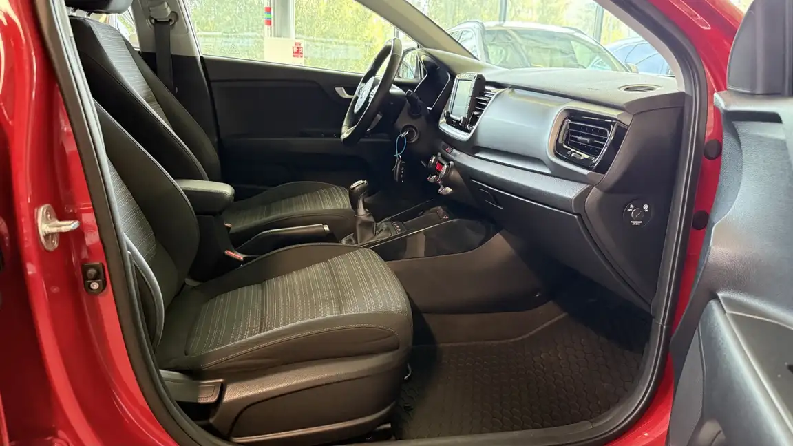 KIA STONIC