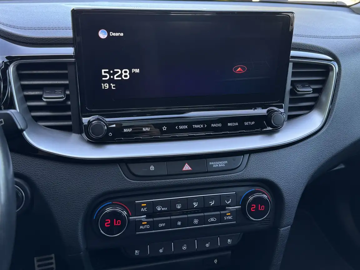 KIA XCEED