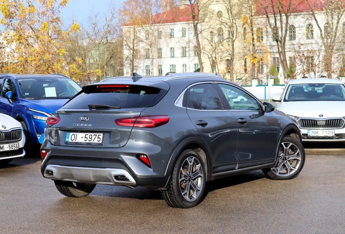 KIA XCEED