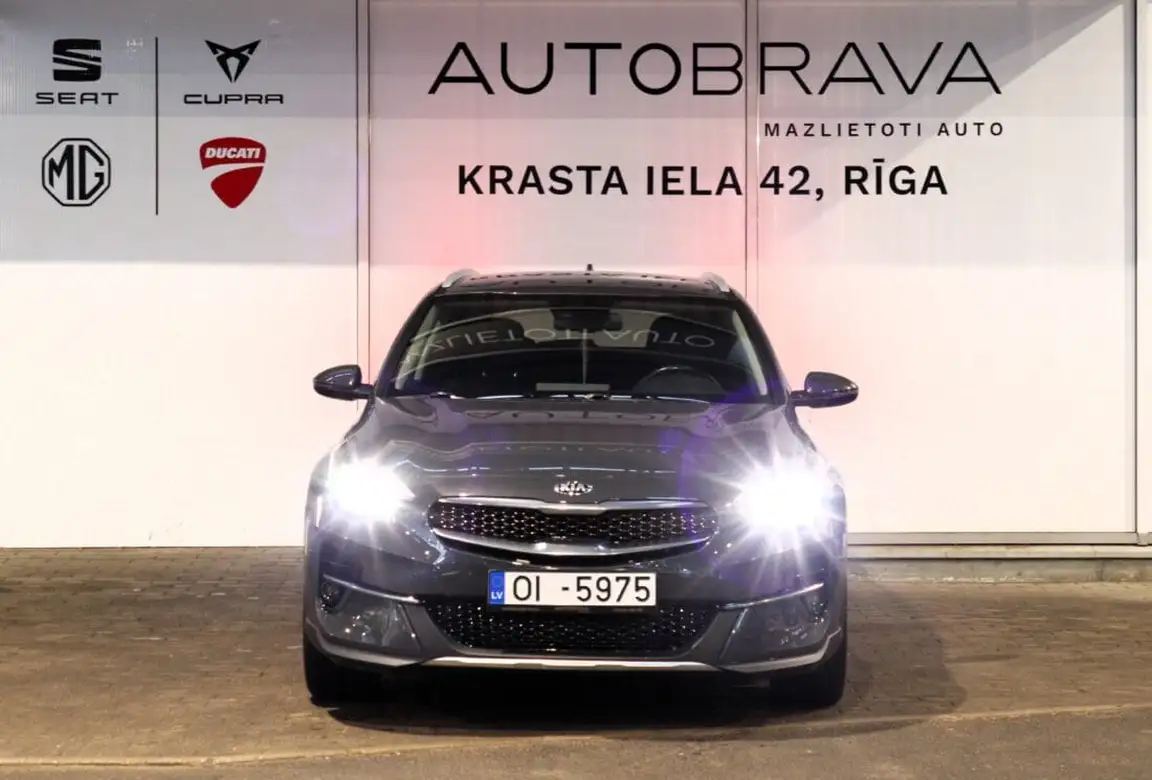 KIA XCEED