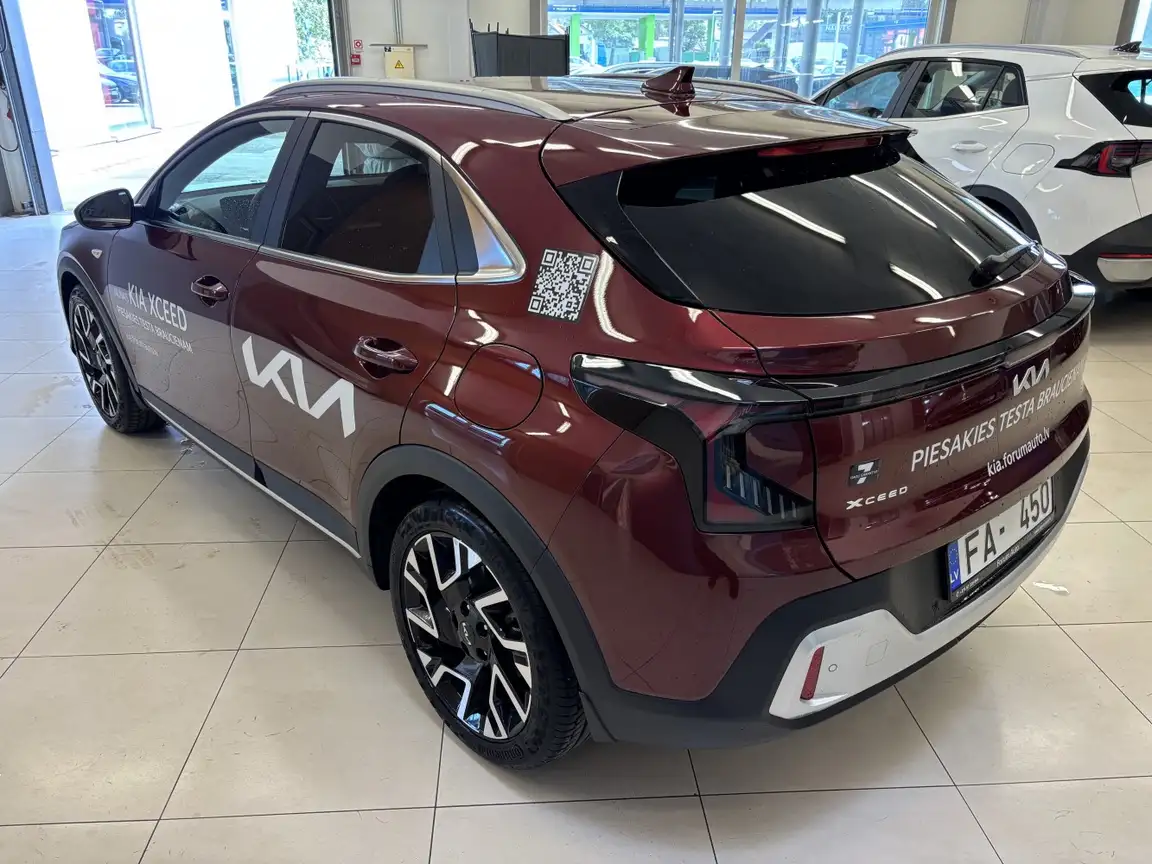 KIA XCEED