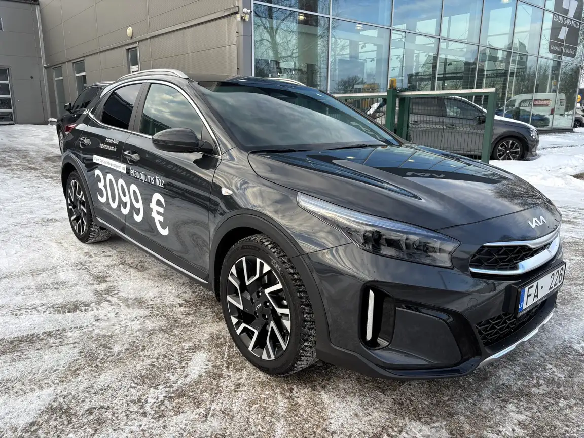KIA XCEED