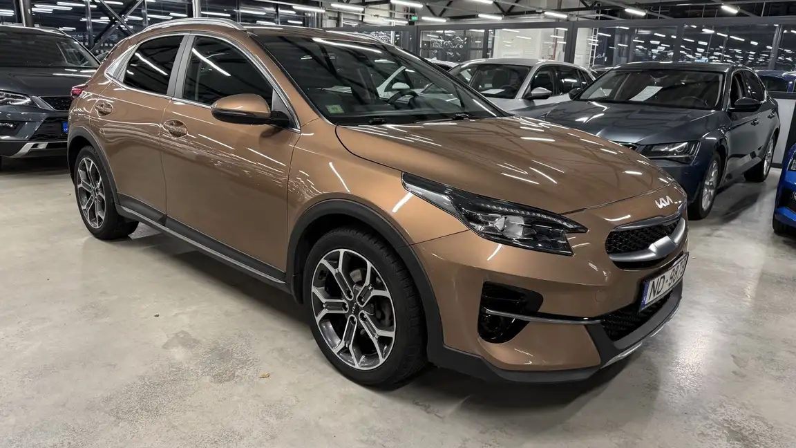 KIA XCEED