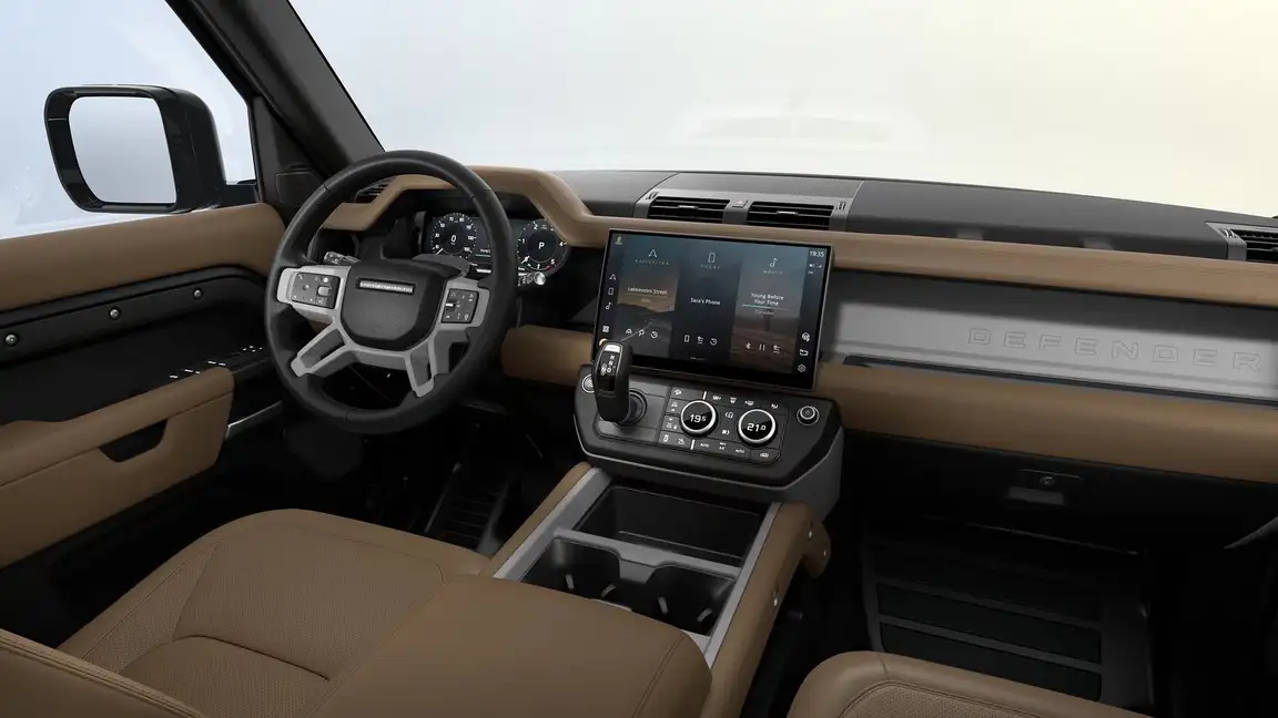 LAND ROVER DEFENDER