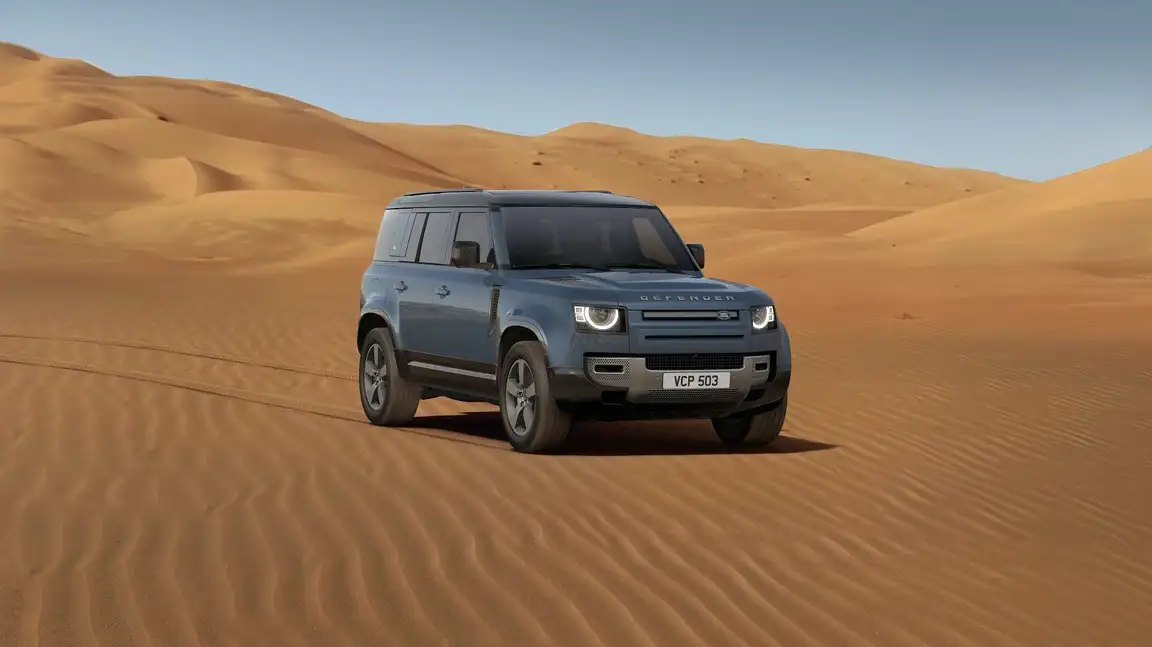 LAND ROVER DEFENDER 110