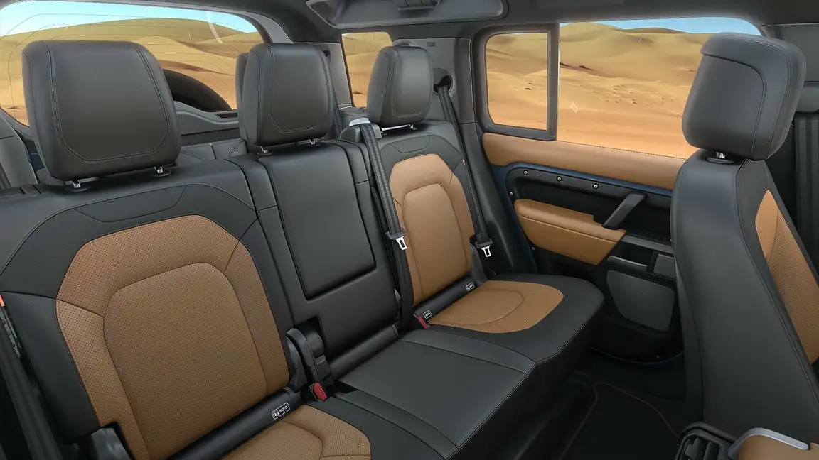 LAND ROVER DEFENDER 110