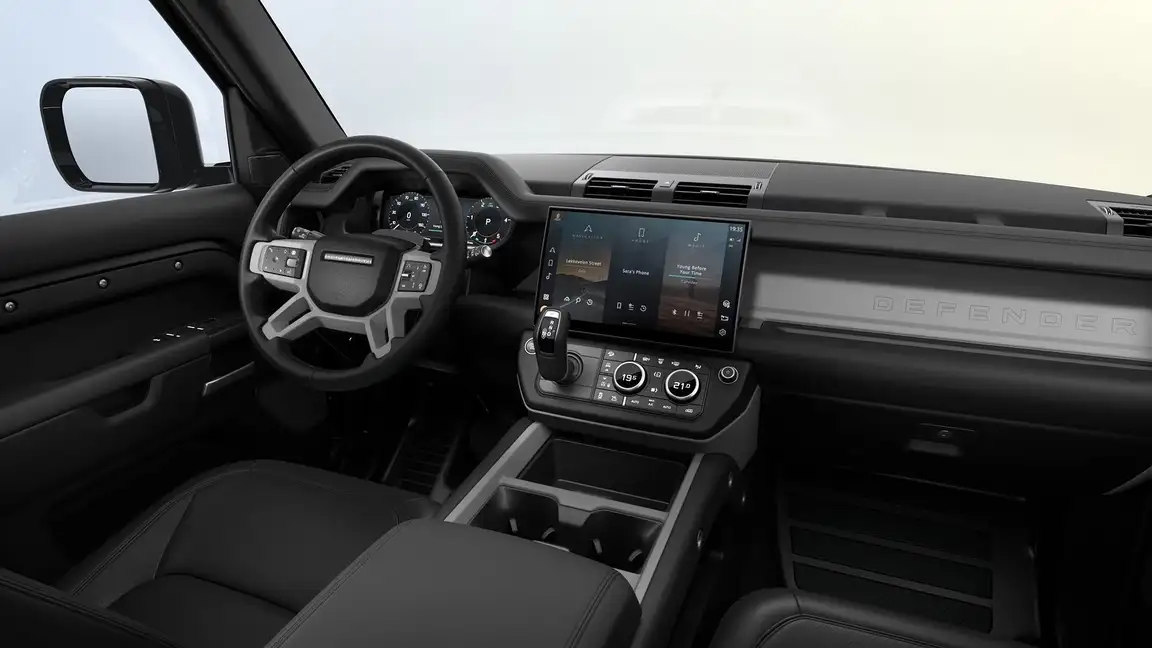 LAND ROVER DEFENDER
