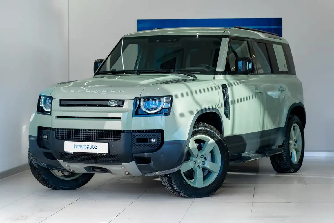 LAND ROVER DEFENDER
