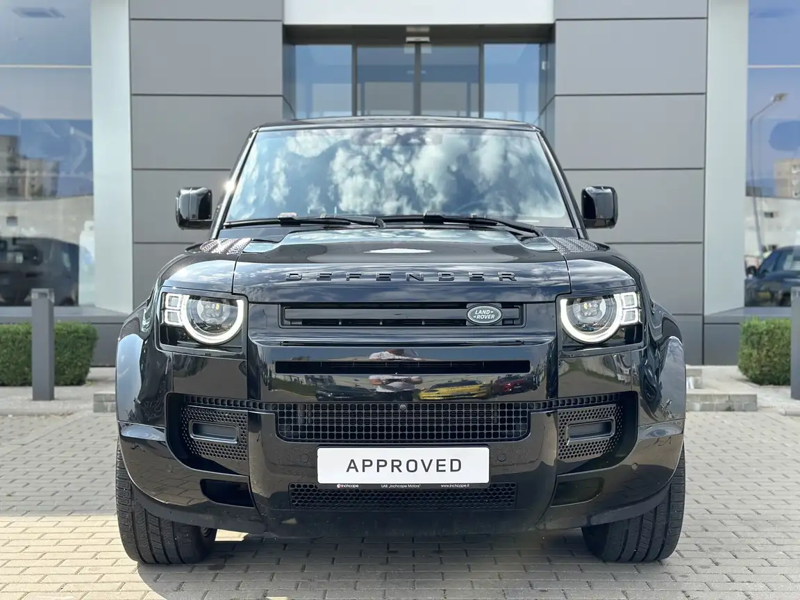 LAND ROVER DEFENDER