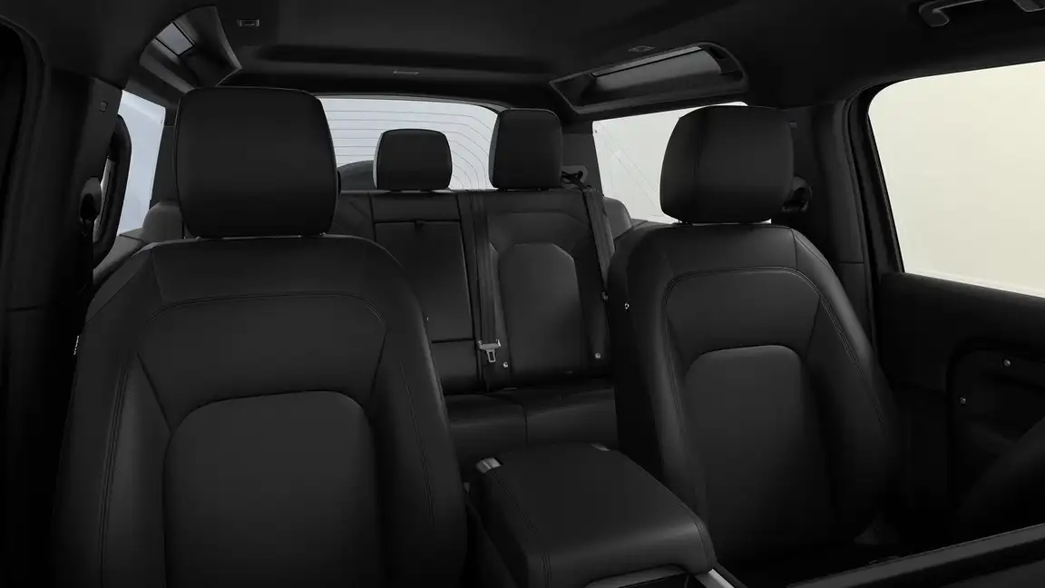 LAND ROVER DEFENDER