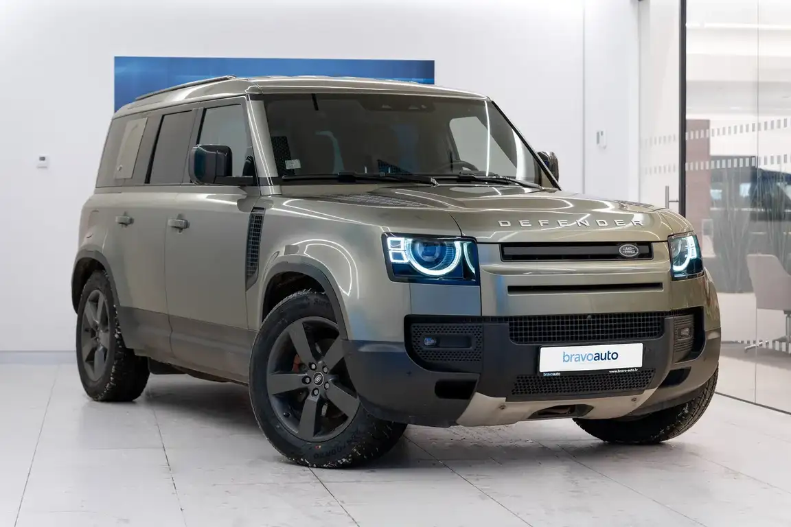 LAND ROVER DEFENDER