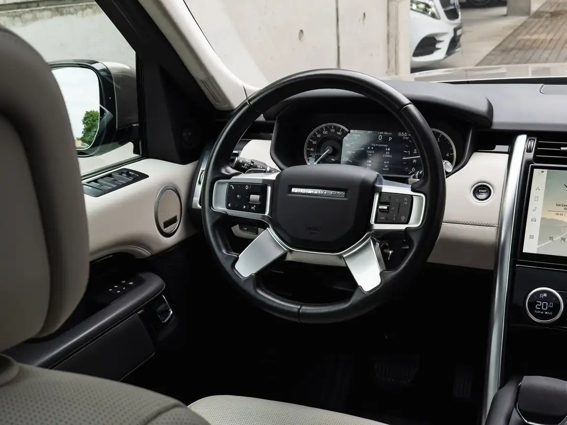 LAND ROVER DISCOVERY