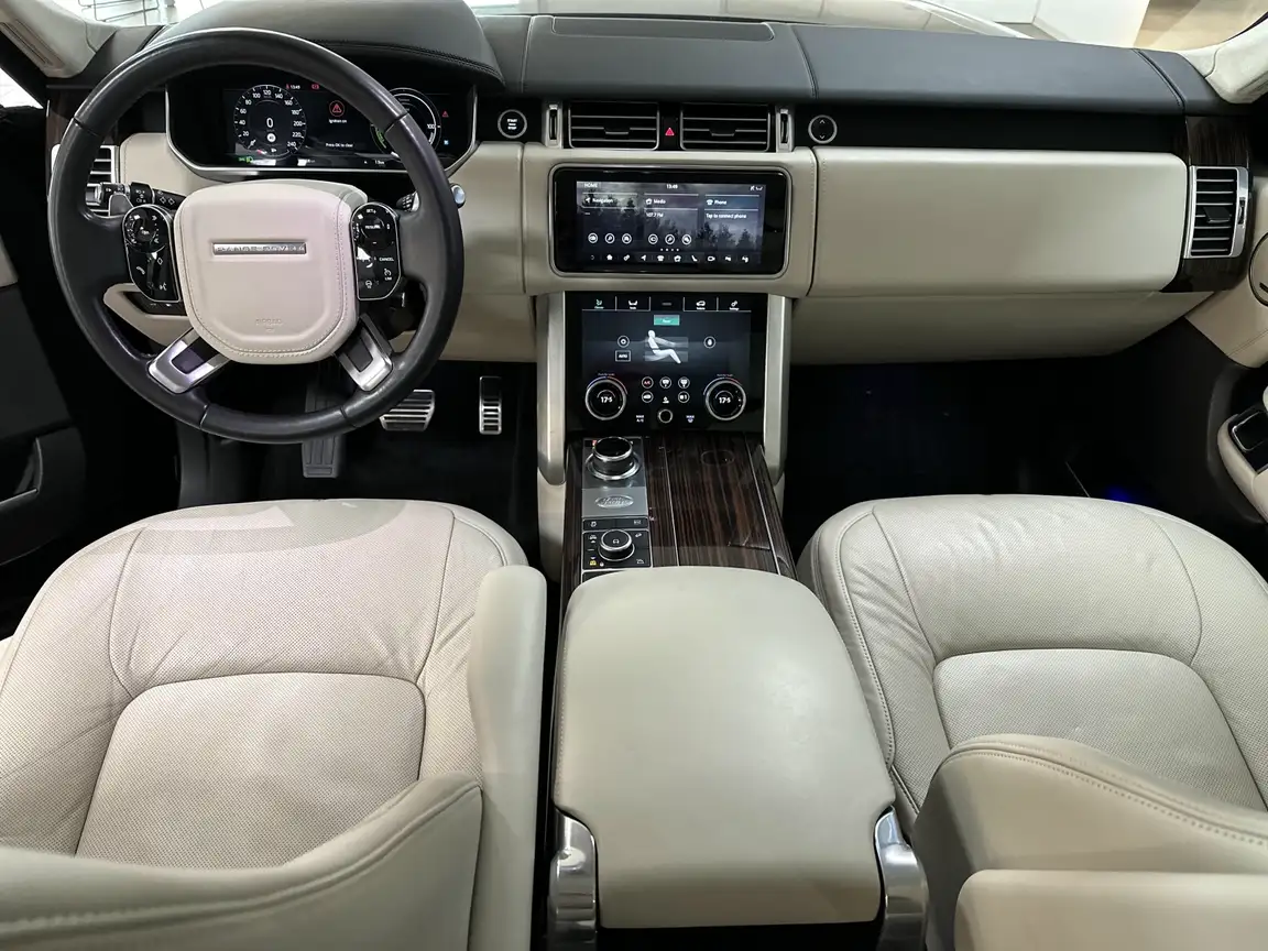 LAND ROVER RANGE ROVER