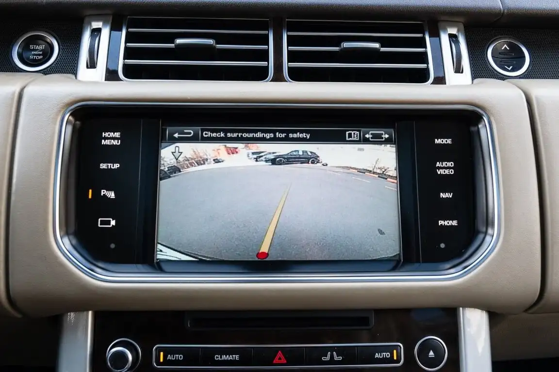 LAND ROVER RANGE ROVER