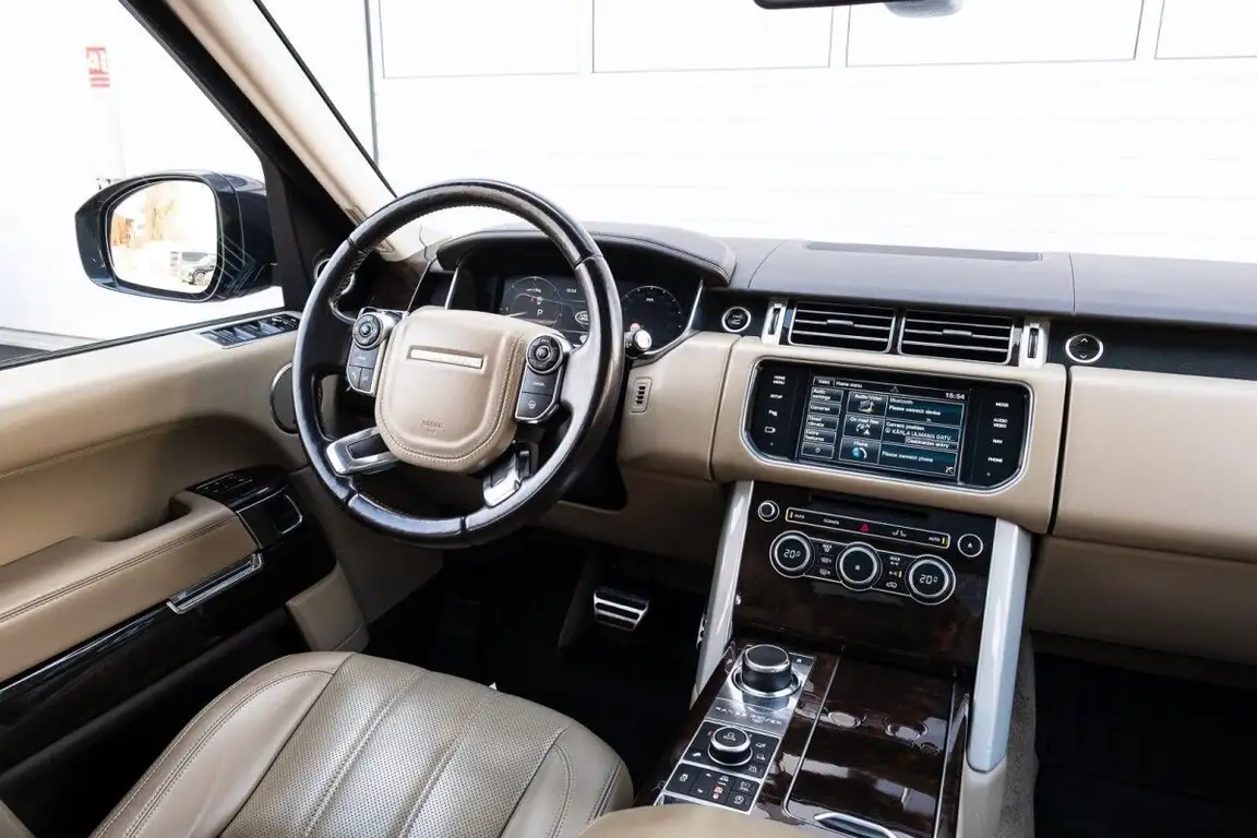 LAND ROVER RANGE ROVER