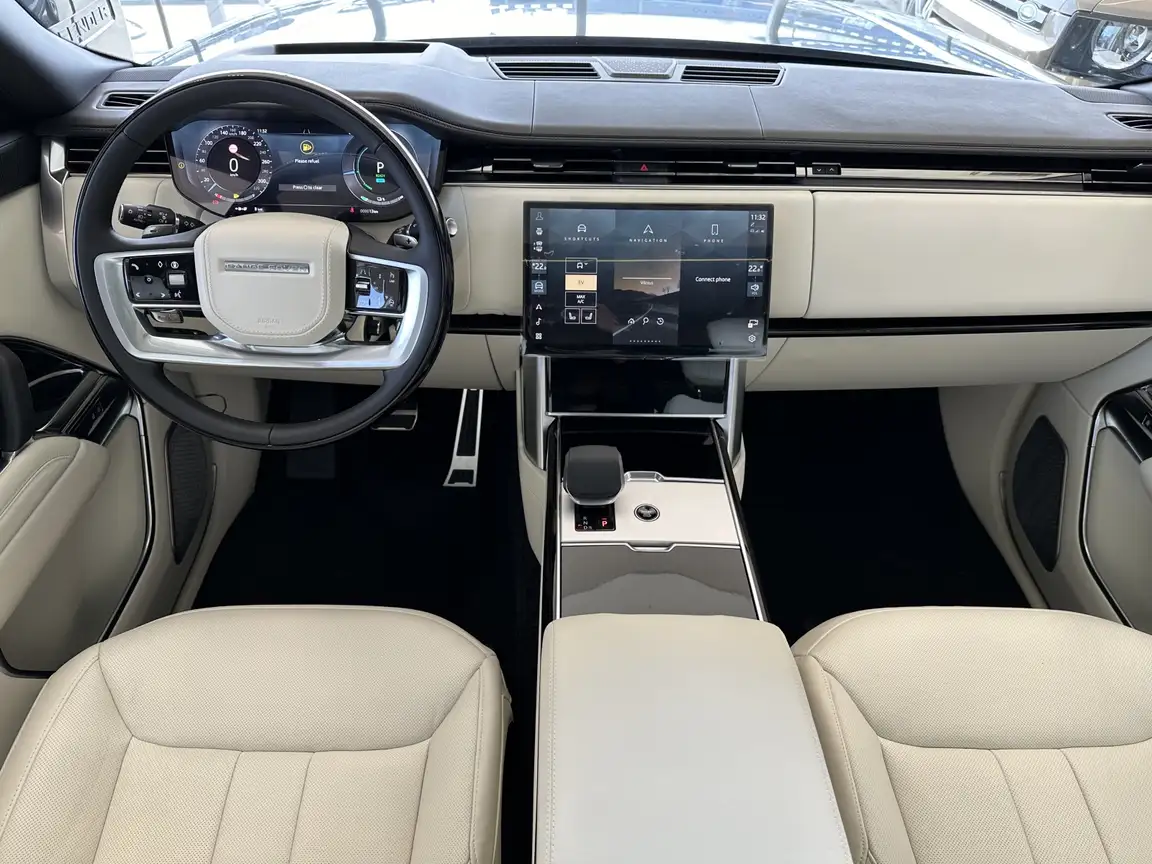 LAND ROVER RANGE ROVER