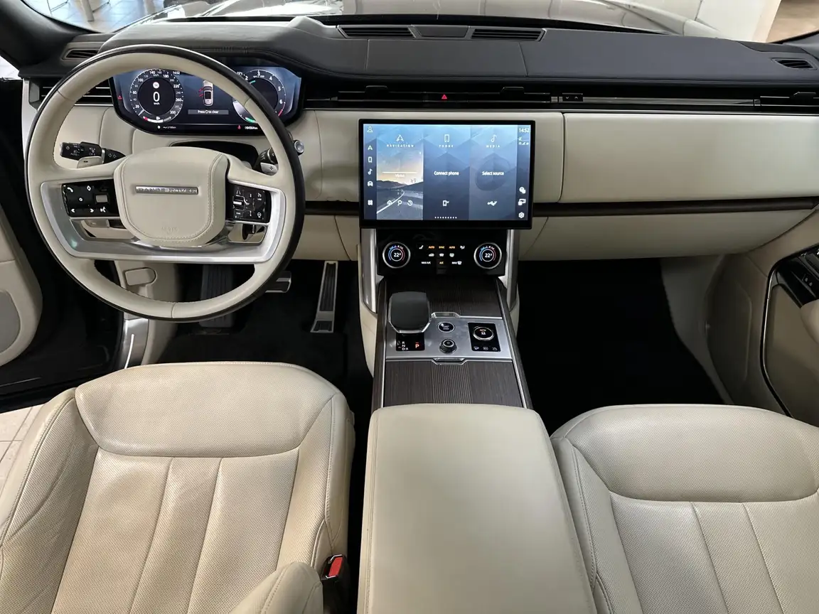 LAND ROVER RANGE ROVER