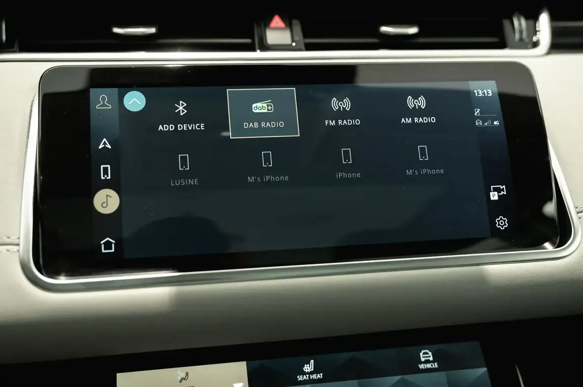 LAND ROVER RANGE ROVER EVOQUE