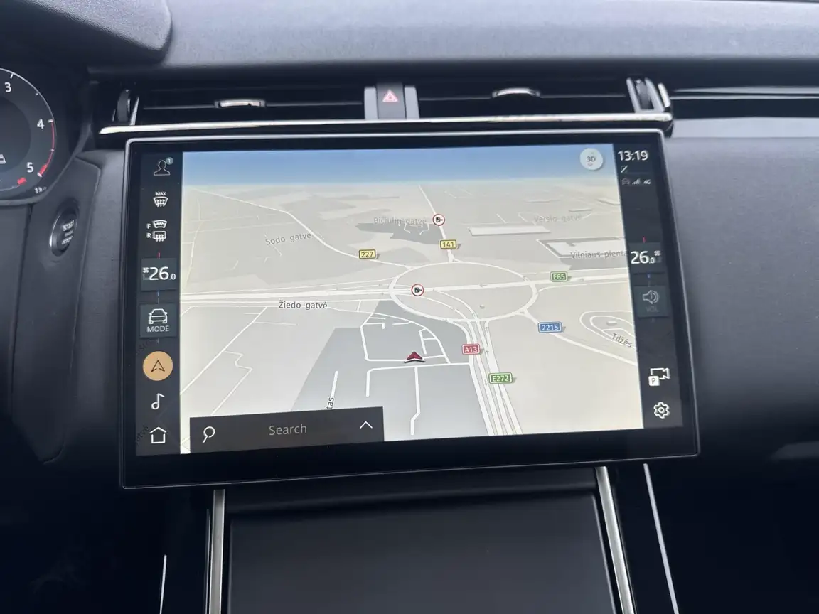 LAND ROVER VELAR
