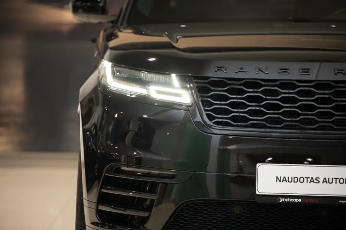 LAND ROVER VELAR