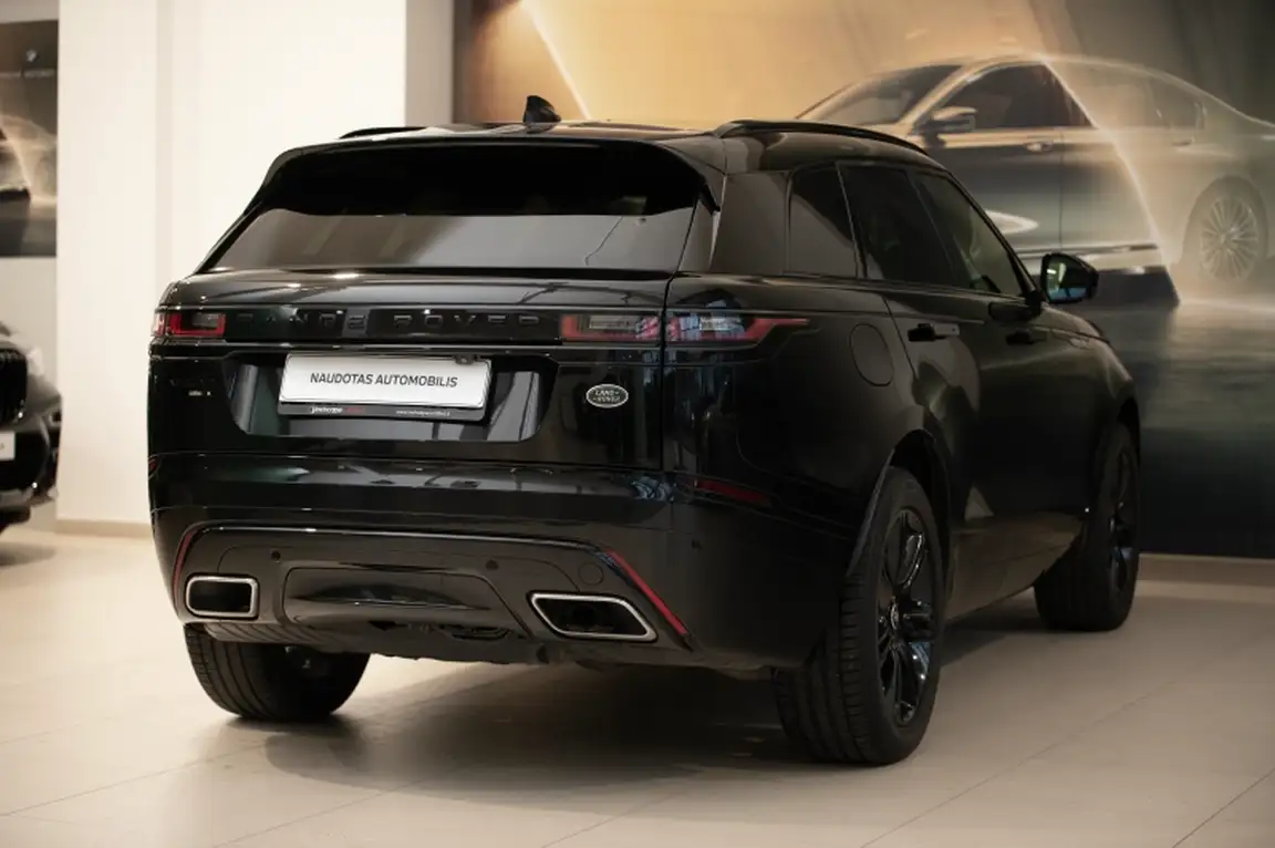 LAND ROVER VELAR