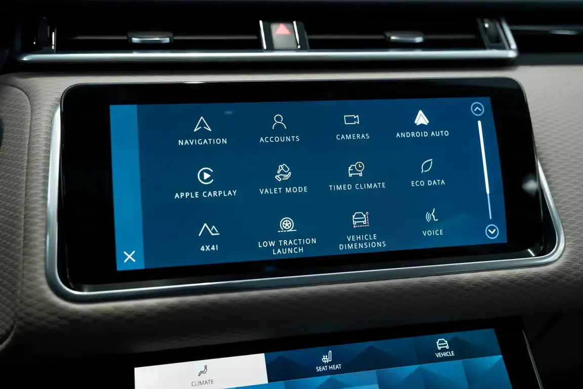 LAND ROVER RANGE ROVER VELAR